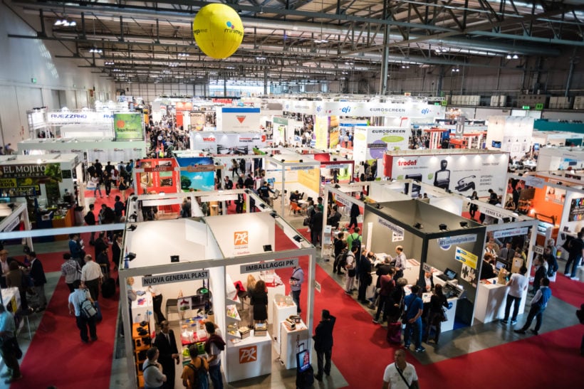 5 Ways to Make Your Trade Show Event Booth Stand Out - StartupNation