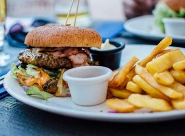 Hamburger-with-french-fries